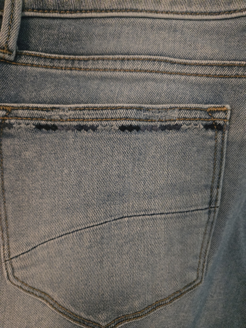 DRIFTWOOD Light Blue Cropped Embroidered Hem Jeans - Picture 3 of 5
